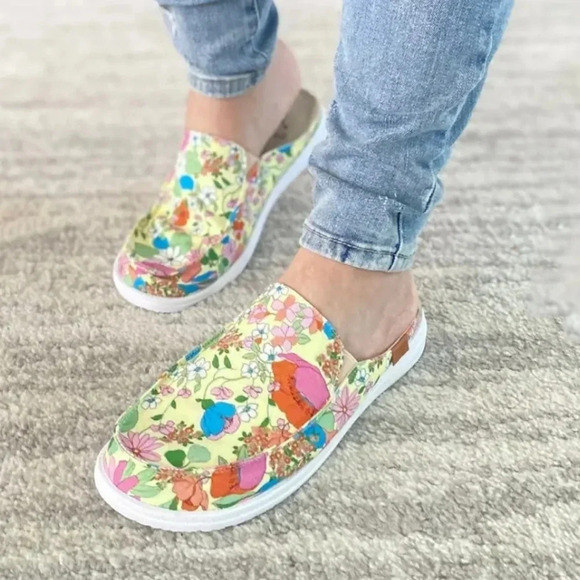 New Corkys Pontoon Floral Slide Tennis Shoes - Picture 2 of 7